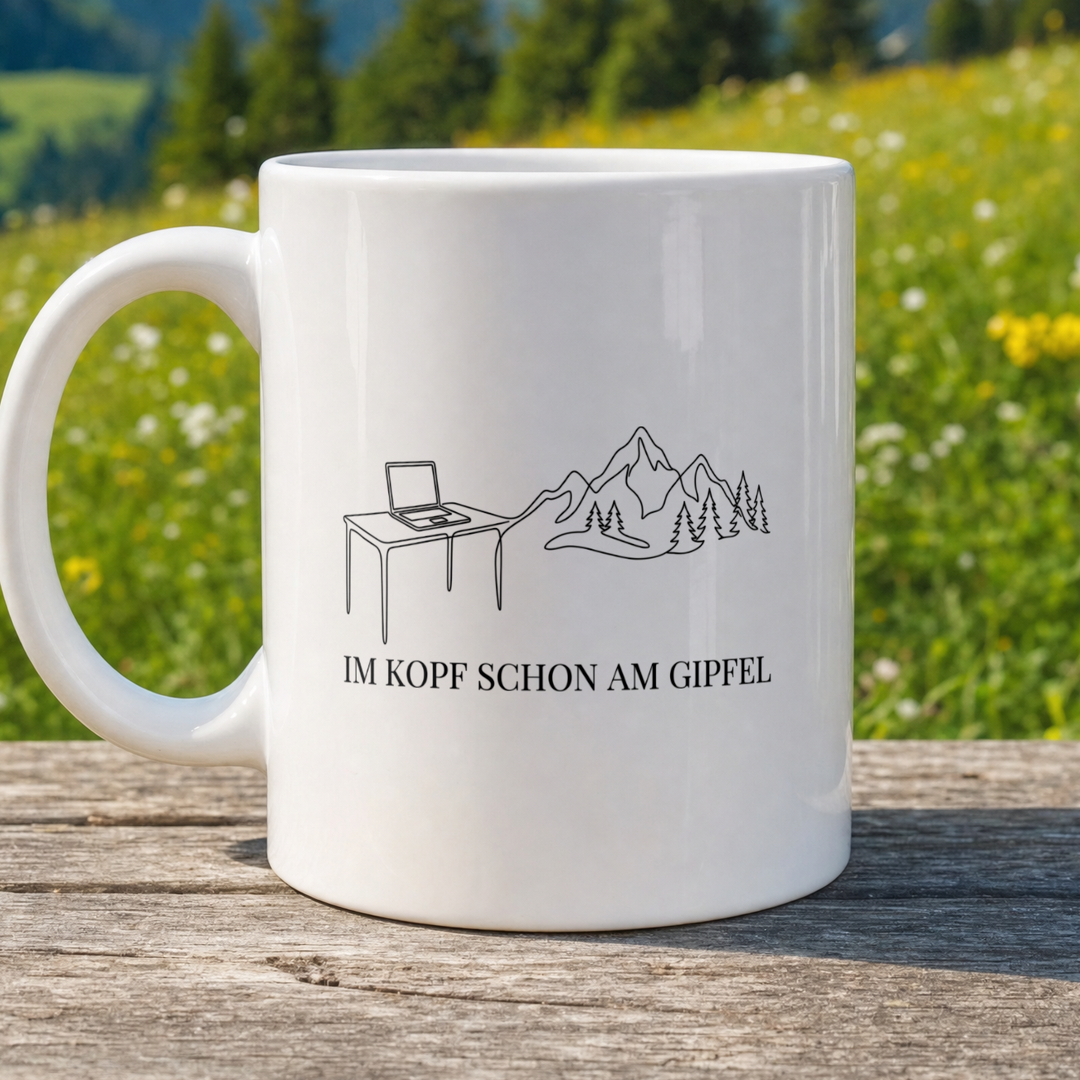 Tasse Im Kopf schon am Gipfel von Kraxelgaudi, weiße Keramiktasse beidseitig bedruckt