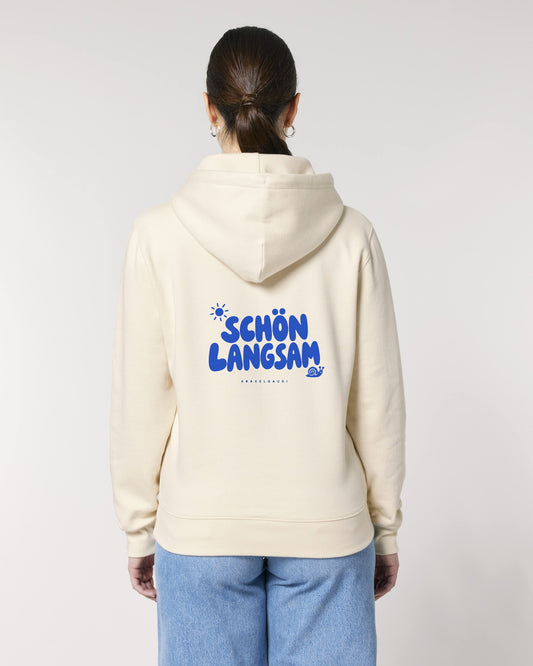 Schön langsam Hoodie mit Rückendruck, von hinten getragen