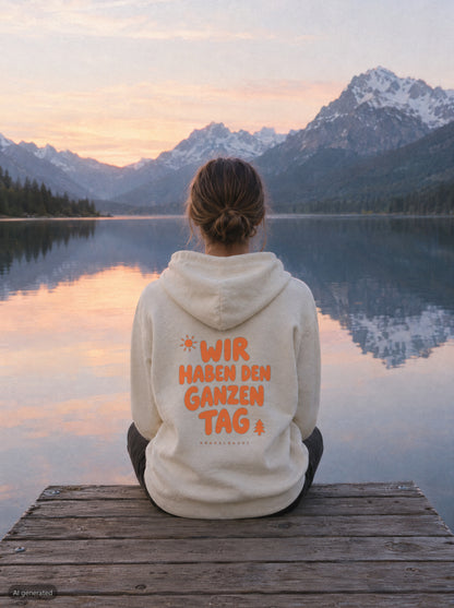 Wir haben den ganzen Tag Hoodie mit Rückendruck, unterwegs in den Bergen