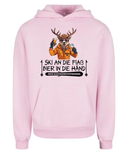Apres Ski Gleichgewicht Hoodie in Soft Pink – Vorderansicht mit dem Motiv Apres Ski Gleichgewicht.