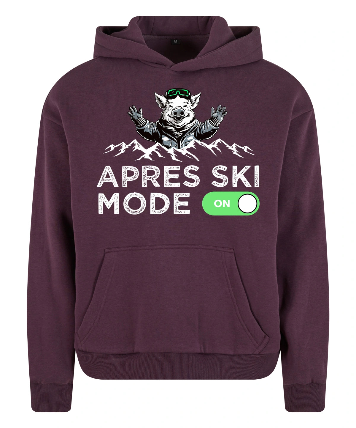 Après Ski Mode Hoodie in Plum Purple – Vorderansicht mit dem Motiv Après Ski Mode.