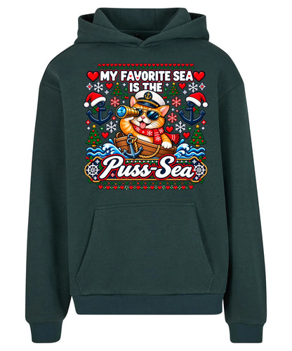 Pussy-Sea Hoodie in Bottle Green – Vorderansicht mit großem Weihnachtsmotiv
