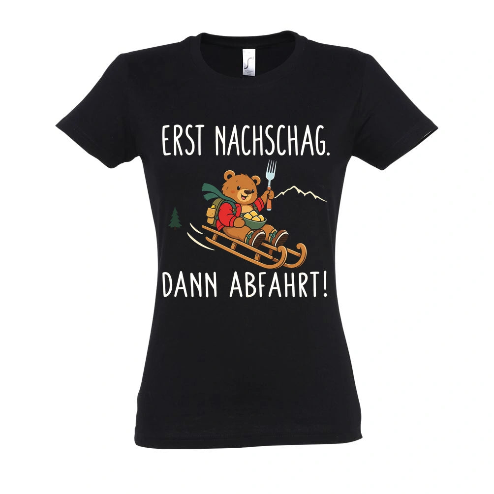 Erst Nachschlag Frauen Shirt in Deep Black – Vorderansicht mit Kaiserbär-Weihnachtsmotiv