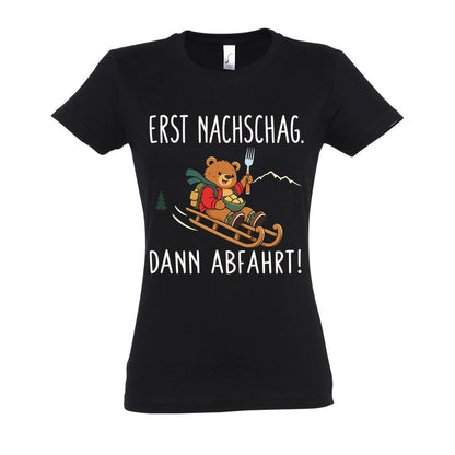 Erst Nachschlag Frauen Shirt in Deep Black – Vorderansicht mit Kaiserbär-Weihnachtsmotiv