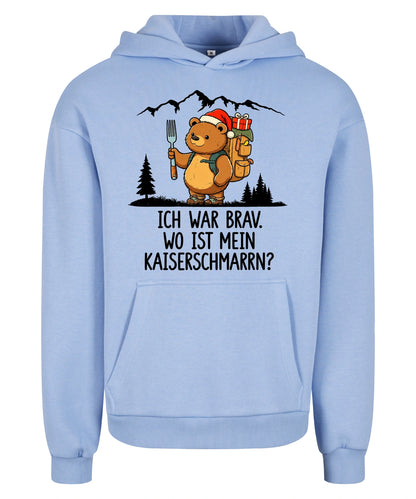 Ich war brav Hoodie in Powder Blue – Vorderansicht mit Kaiserbär-Weihnachtsmotiv