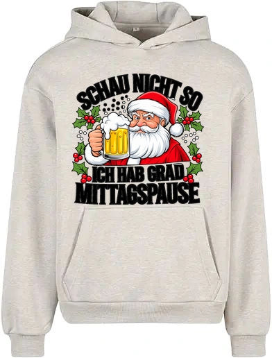 Santas Break Hoodie in Light Grey – Vorderansicht mit dem Motiv Santas Break Hoodie.