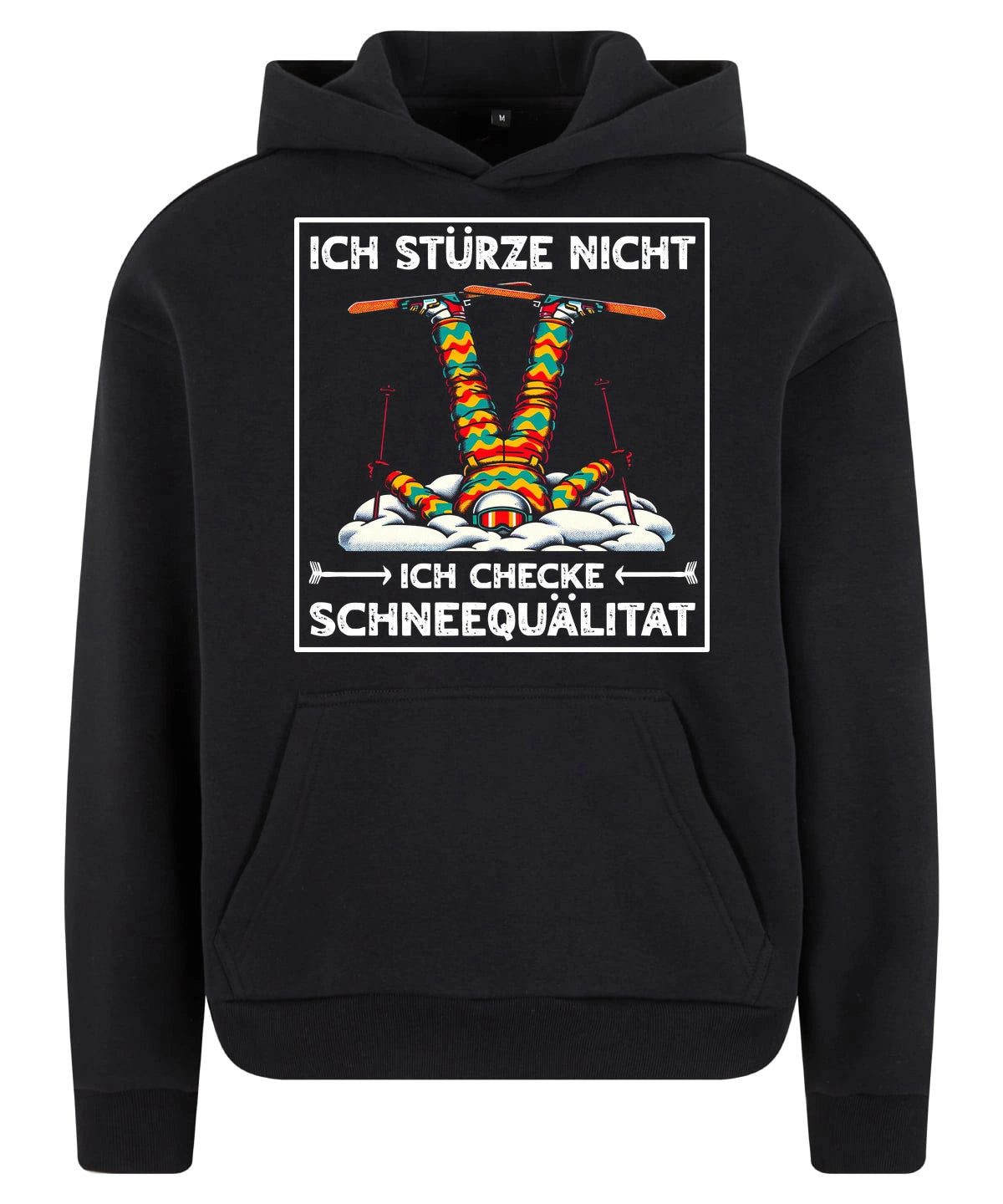 Schneequalität Hoodie in Black – Vorderansicht mit dem Motiv Schneequalität.