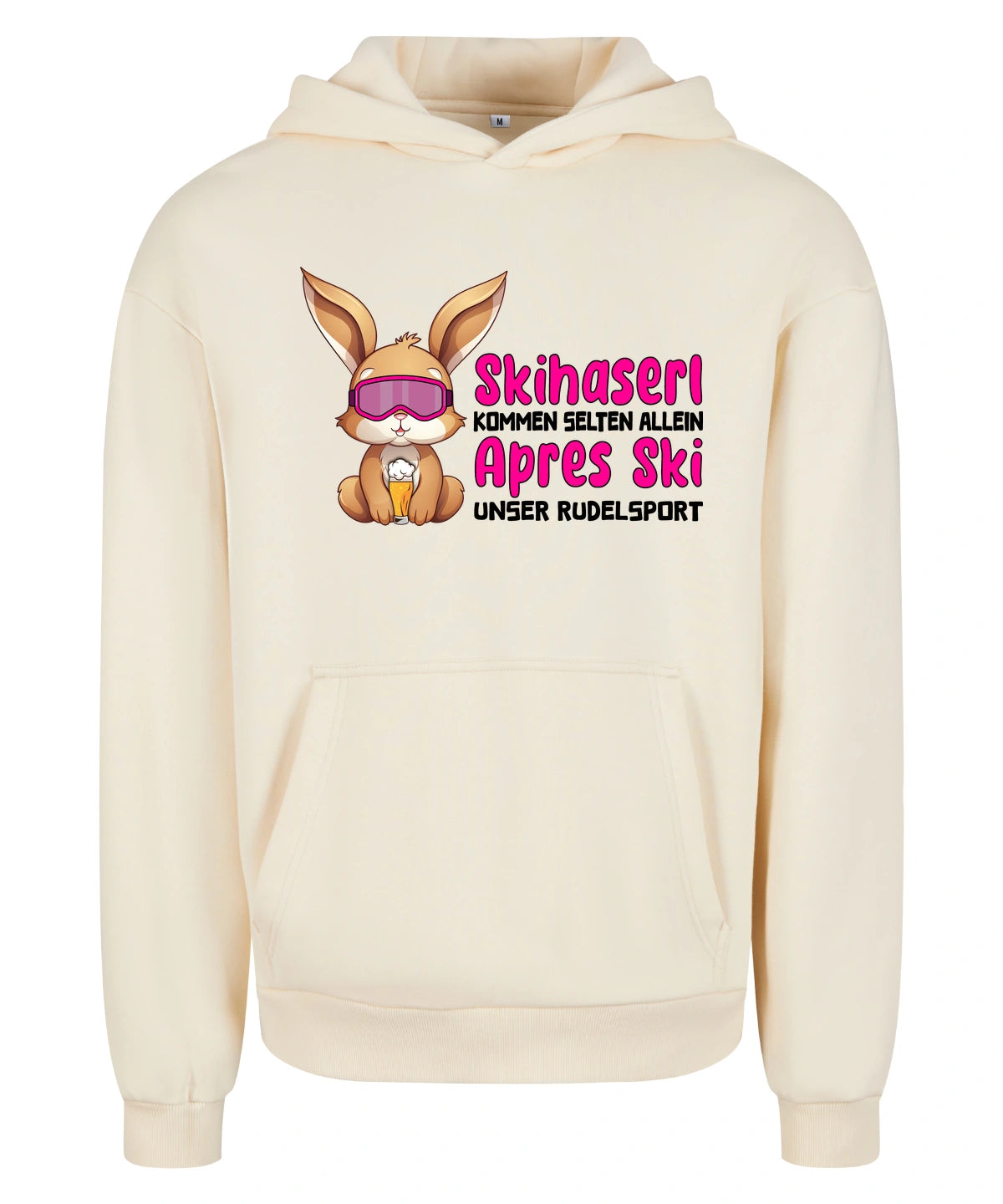 Skihaserl Rudelsport Hoodie in White Sand – Vorderansicht mit dem Motiv Skihaserl Rudelsport.