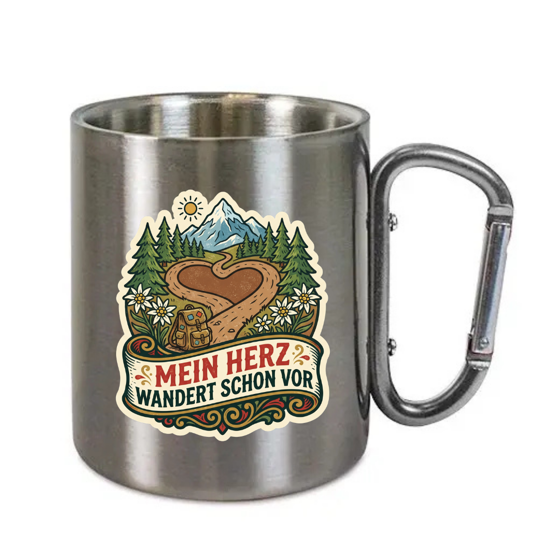Karabinertasse Mein Herz wandert schon vor aus Edelstahl mit Karabinergriff vor weißem Hintergrund