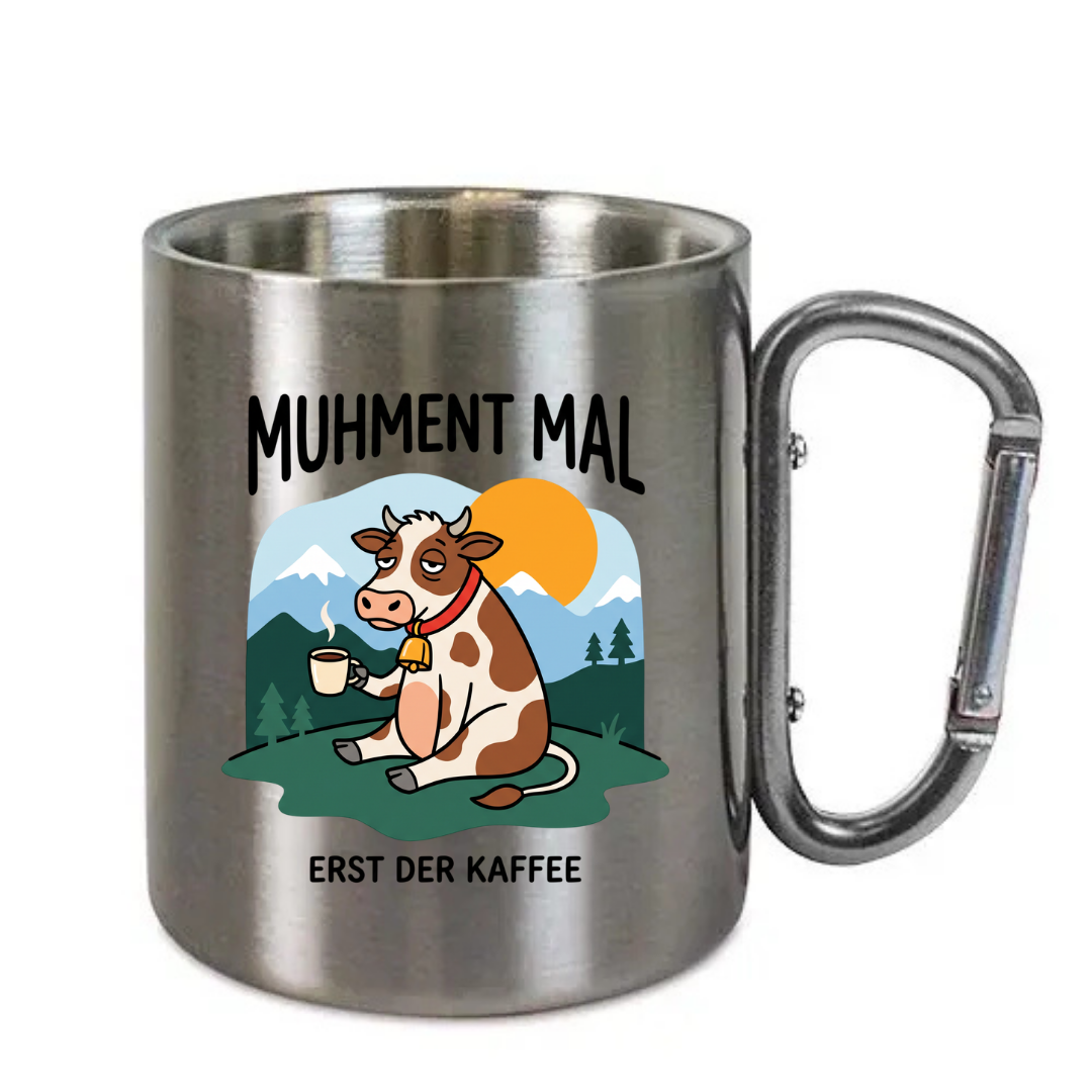 Karabinertasse Muhment mal aus Edelstahl mit Karabinergriff vor weißem Hintergrund